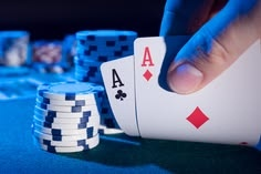 CrownCoinsCasino خوش آمدید بونس +600% پیشکش موبائل ایپ کے پروموشن سیکشن میں دکھائی دیتی ہے۔